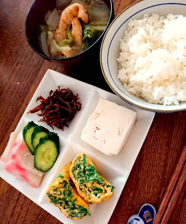 ネギ入り玉子焼き
しょうが天に胡瓜を添えて
豆腐
いかなごのくぎ煮
白菜とうすあげの炊いたん|たつかばさん