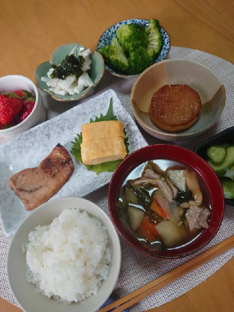 Snapdishの料理写真:本日の朝ごはんです。|よしみさん