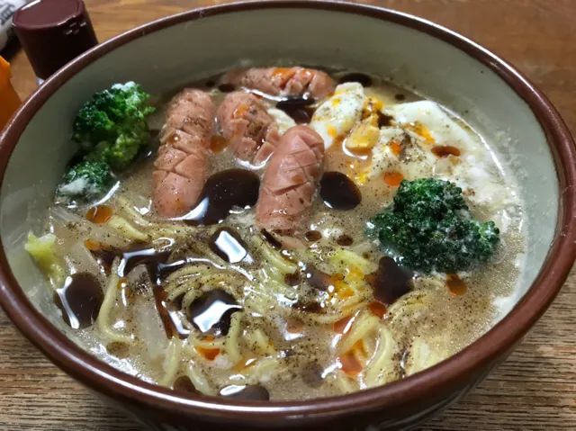 NISSINの『これ絶対うまいやつ！』🍜、豚骨醤油味❗️ (*´╰╯`๓)✨|サソリさん