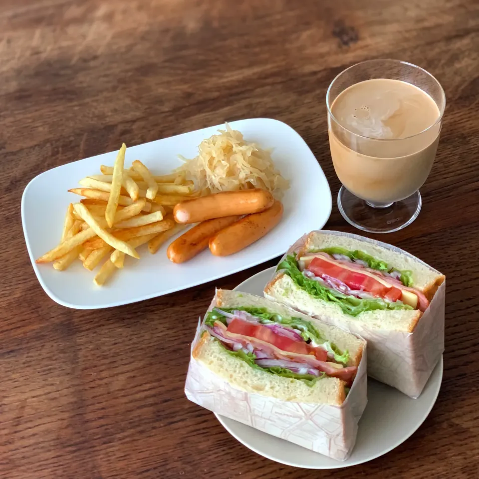 今日の朝ごはん|ぺんぎんさん