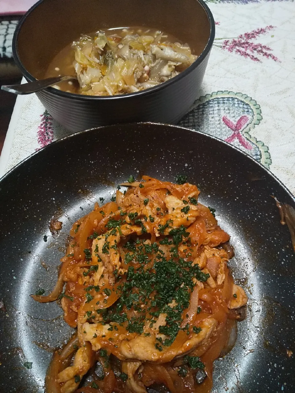 今日のお昼ごはん
※ポークチャップ
※アレンジ燃焼スープ|れあMIXさん