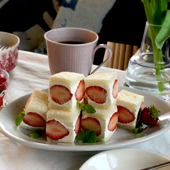ひとくちイチゴサンド あや Snapdish スナップディッシュ Id Oojeca