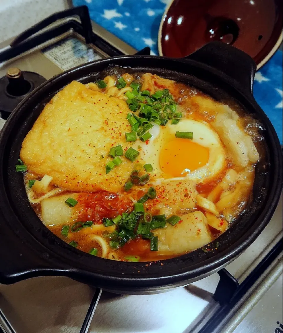 Snapdishの料理写真:土鍋de味噌煮込みうどん❤️
#スガキヤ#袋麺|GGGさん