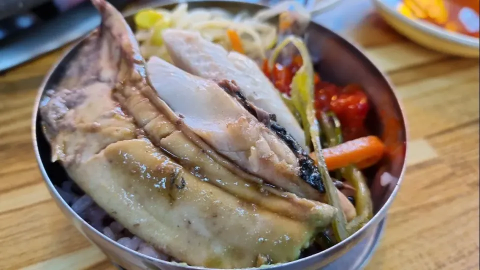 grilled fish for lunch|steven z.y.さん