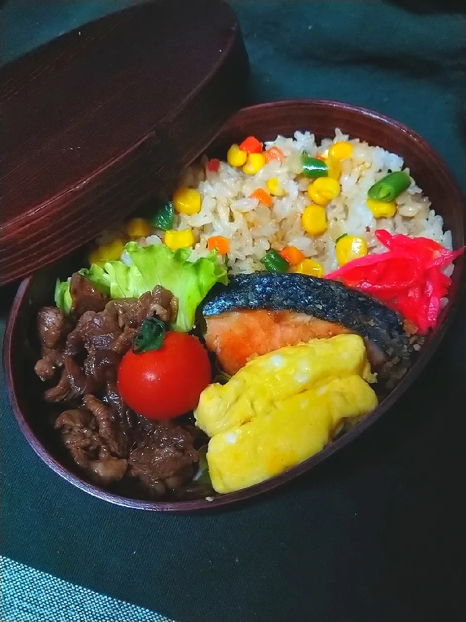 五目チャーハン・プルコギ・卵焼き・鮭
　今日のお弁当*48|cheryl_tasteさん