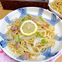 Snapdishの料理写真:レモン香る🍋レモンチーズパスタ|キャママさん