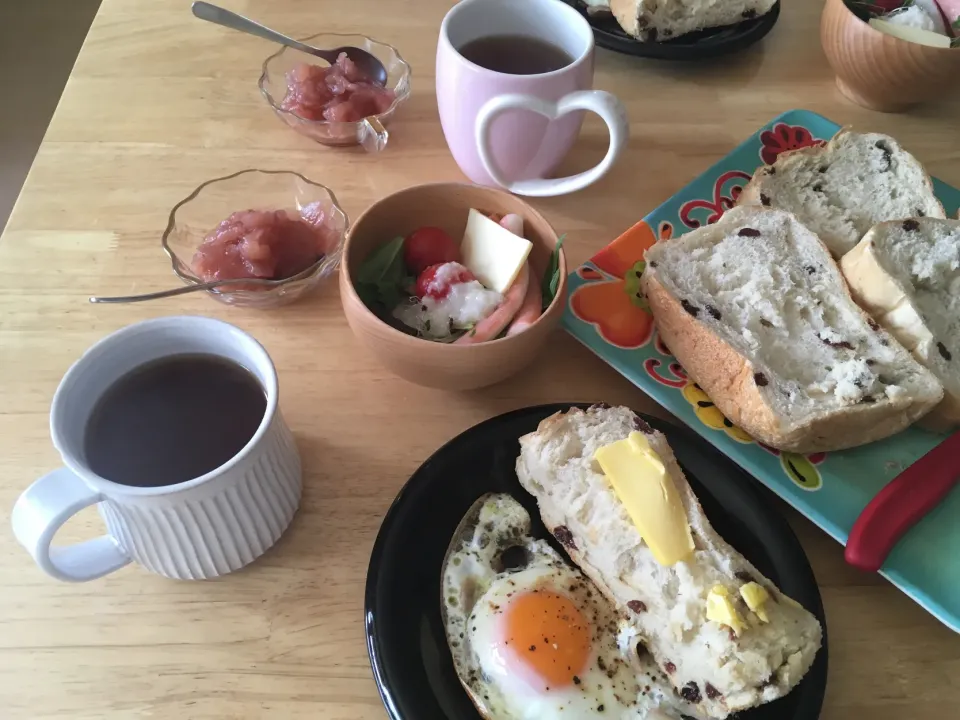 Snapdishの料理写真:日曜日のゆっくり朝ごはん😊🍀|さくたえさん