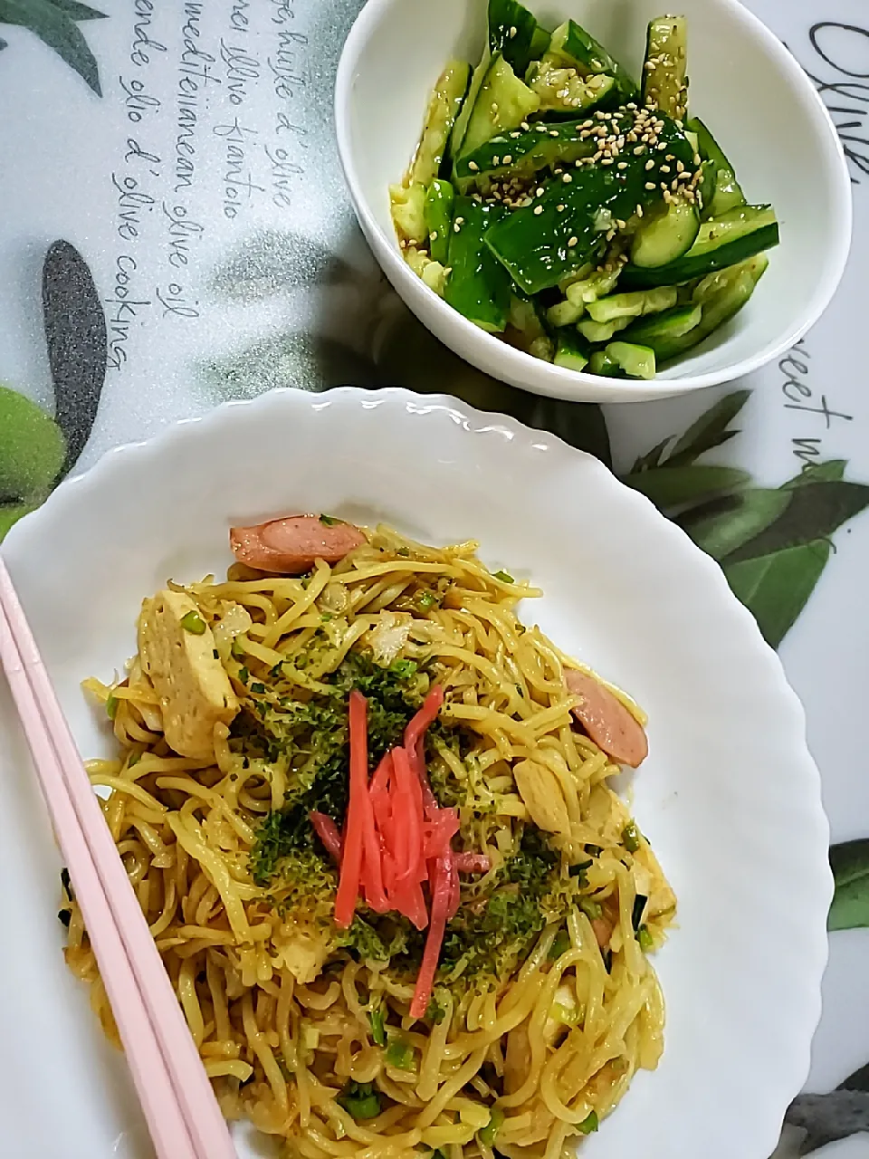 Snapdishの料理写真:ごま油&オイスターソース焼きそば❗|aiさん