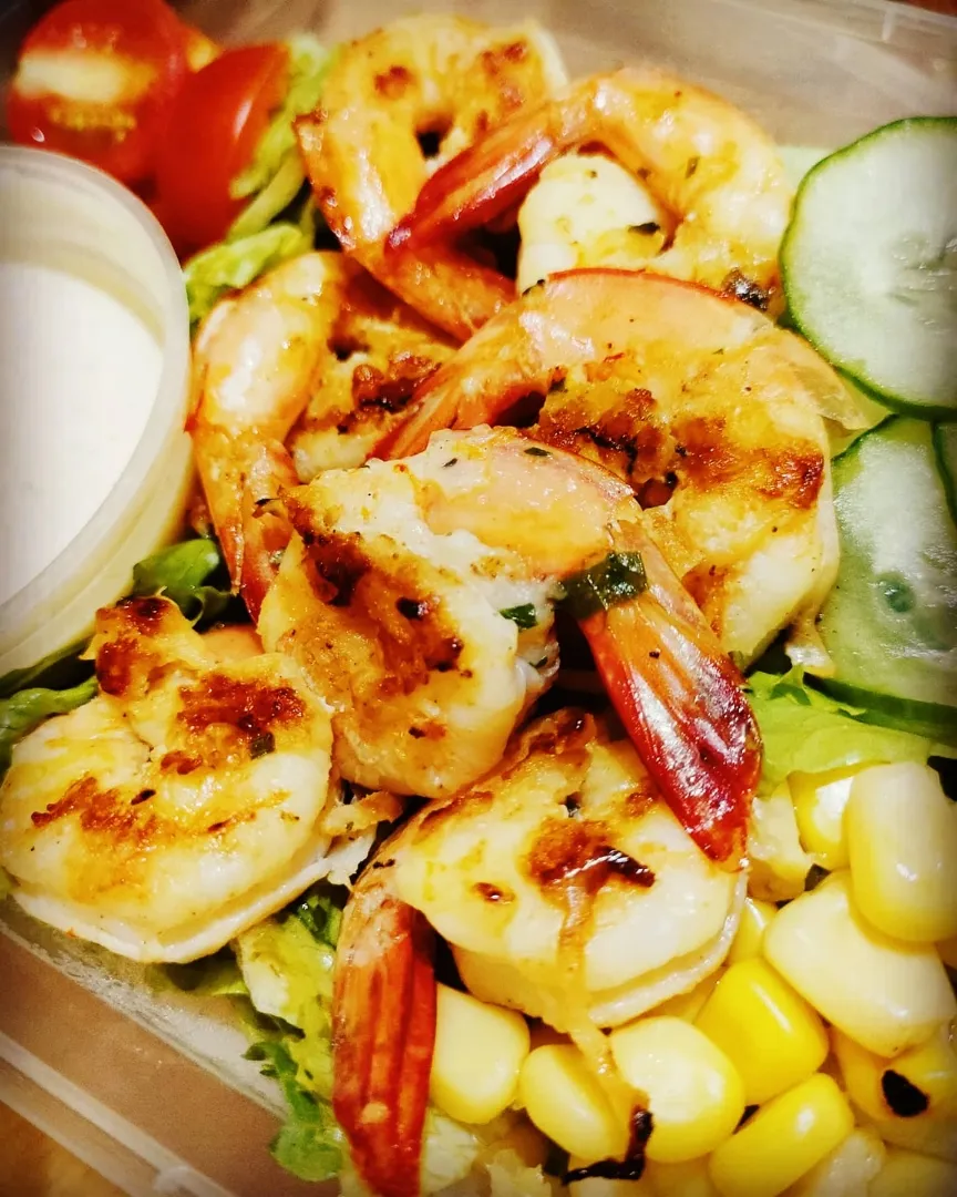 Shrimp Cajun Salad w/ Garlic Ranch Dressing|VirgoSpyさん