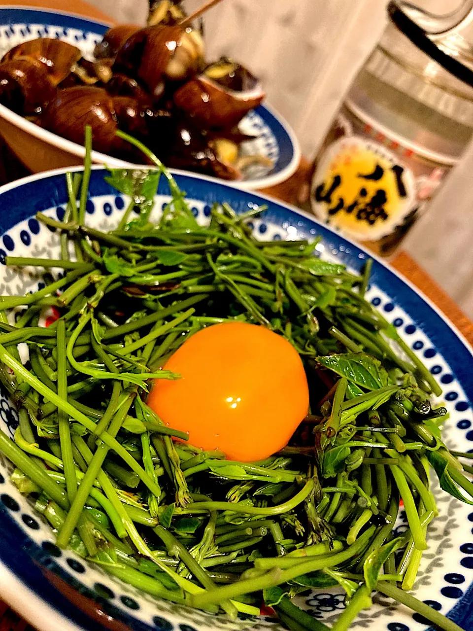 木の芽の卵黄醤油和えに八海山😍🍶💕✨|アイさん