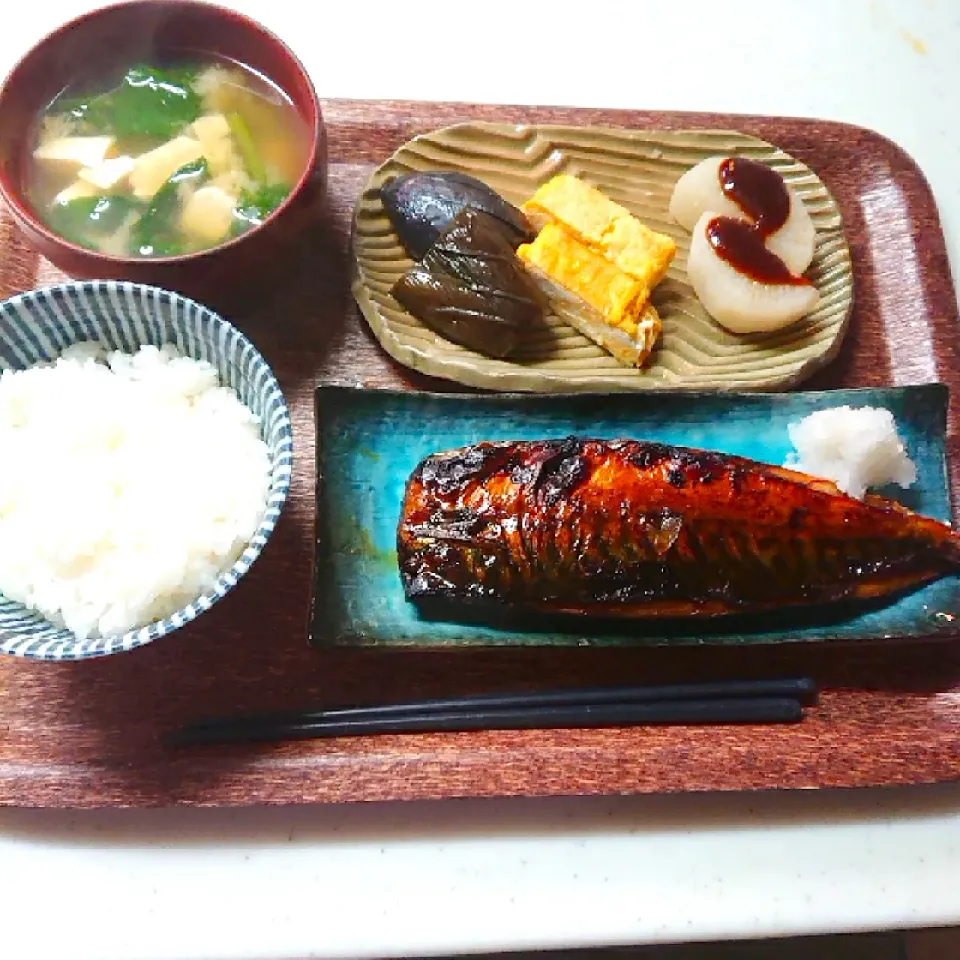 #潰瘍性大腸炎の食事
焼きサバ
ふろふき大根
玉子焼き
茄子の煮物
お味噌汁|天音さん