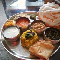 Maharashtrin Thali|hdcreationさん