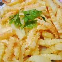 Snapdishの料理写真:Crispy frites|Sidra Amaliaさん