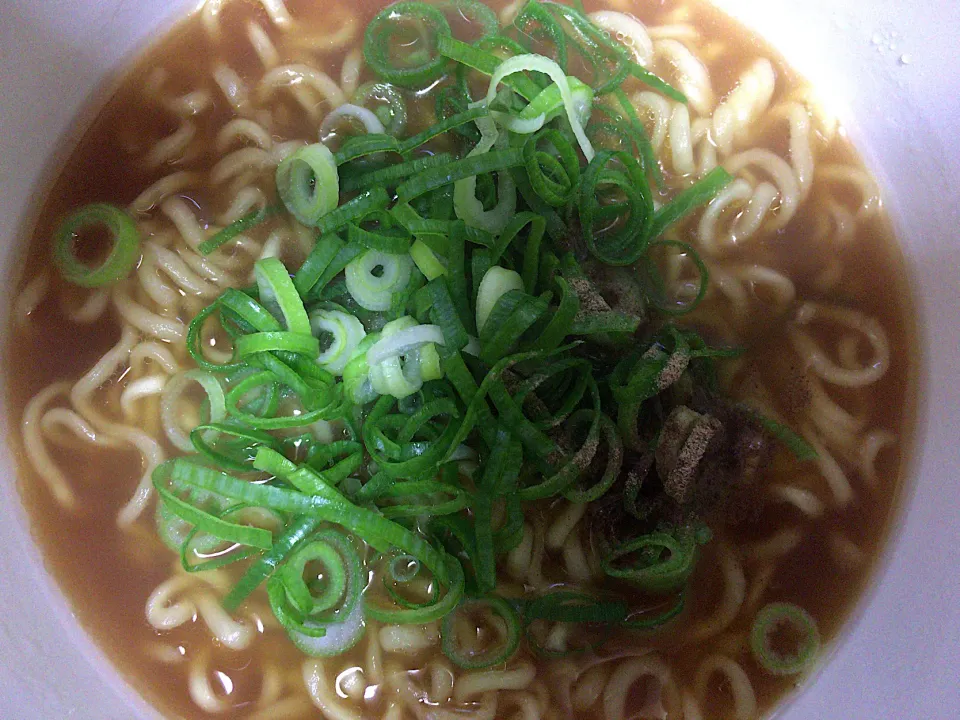 醤油ラーメン(ハーフ)|ばーさんさん