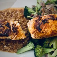 My Harissa Salmon with stir fry veggies and couscous yum!😉|Jen Marさん