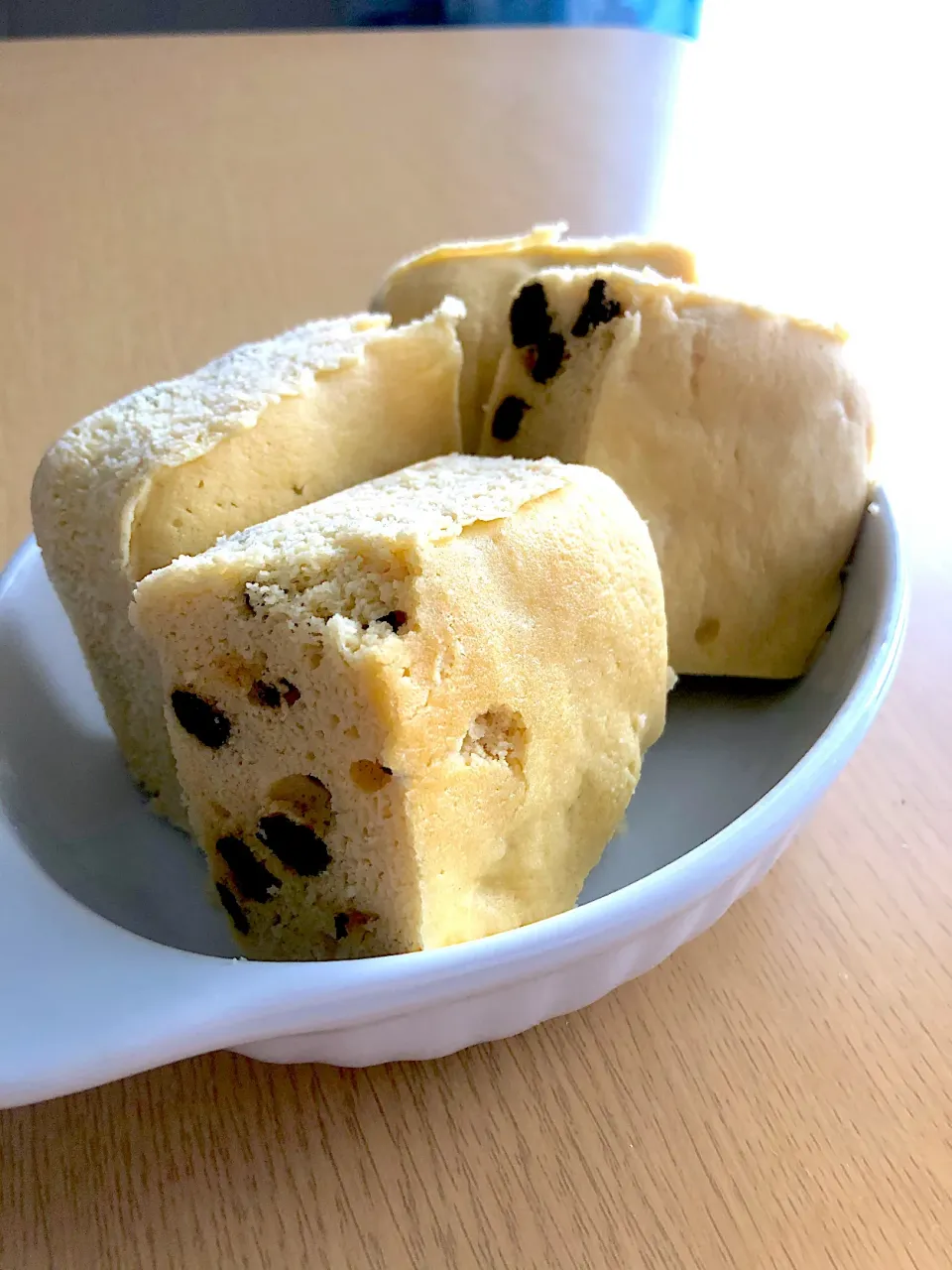 タッパでレンチン！蒸しパン🍞|もっちぃさん