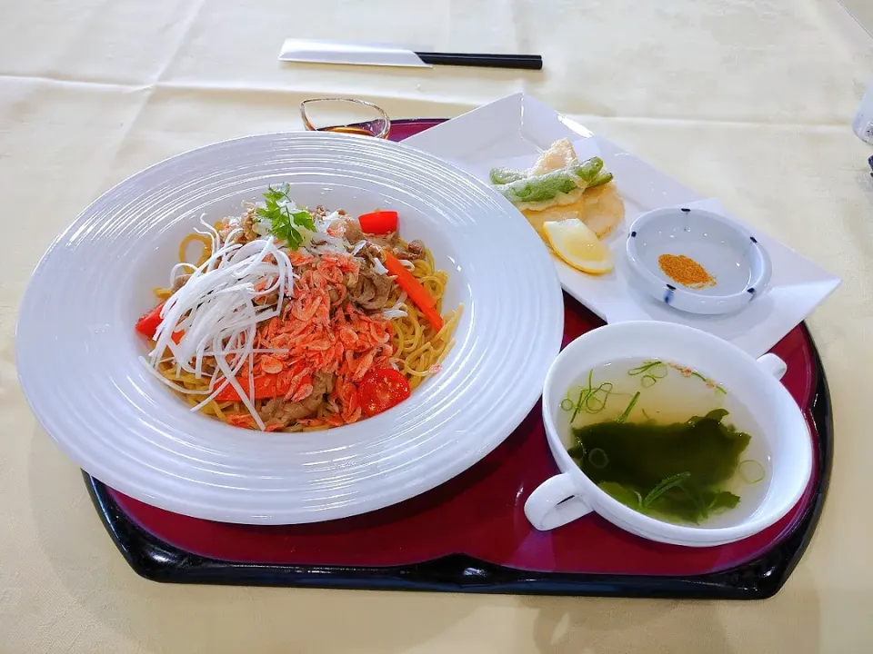 Snapdishの料理写真:中華風焼肉焼きそば|岩﨑 正勝さん