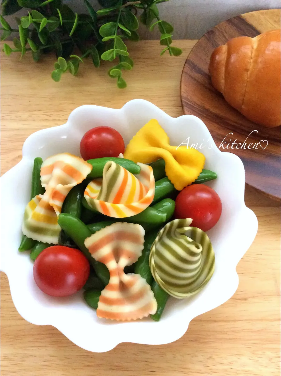 スナップエンドウとパドンニパスタのサラダ😊🥗|あみさん