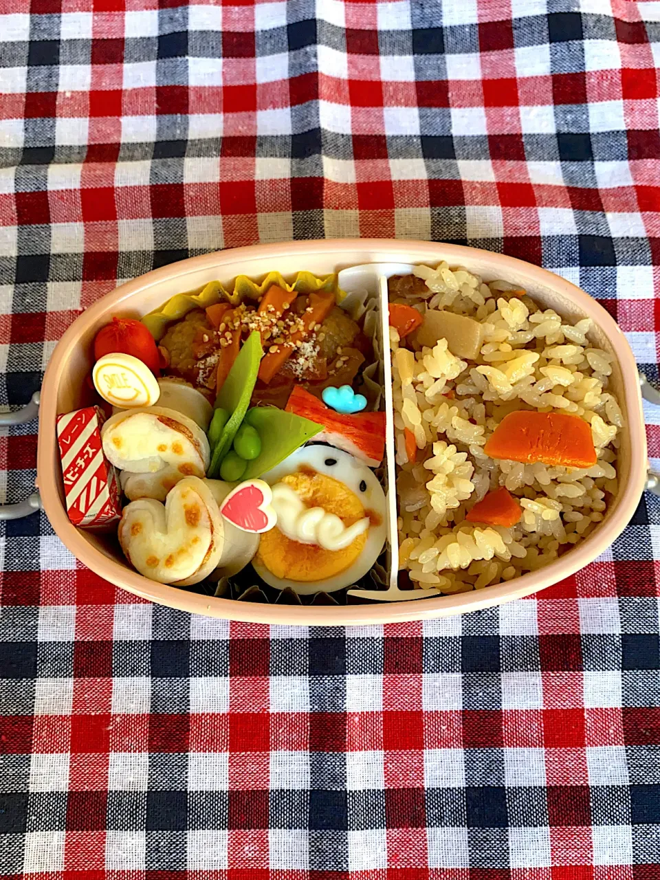 Snapdishの料理写真:JK弁当 炊き込みご飯|まひるさん