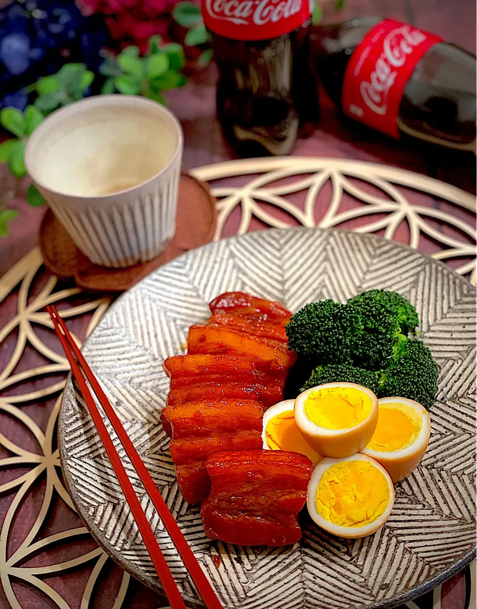 豚バラ肉のコーラ煮🥤コーラ企画②定番の煮豚☺️今日のはキレイにできたような気がする(^O^)|AXさん