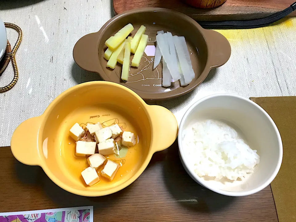 Snapdishの料理写真:【離乳食】おかゆ、豆腐、大根、さつまいも|sayaさん