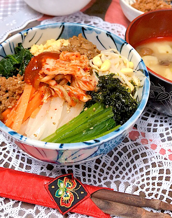 Snapdishの料理写真:困った時の💦『何でもビビンバ丼』🤣|ひつじのひとりごとさん