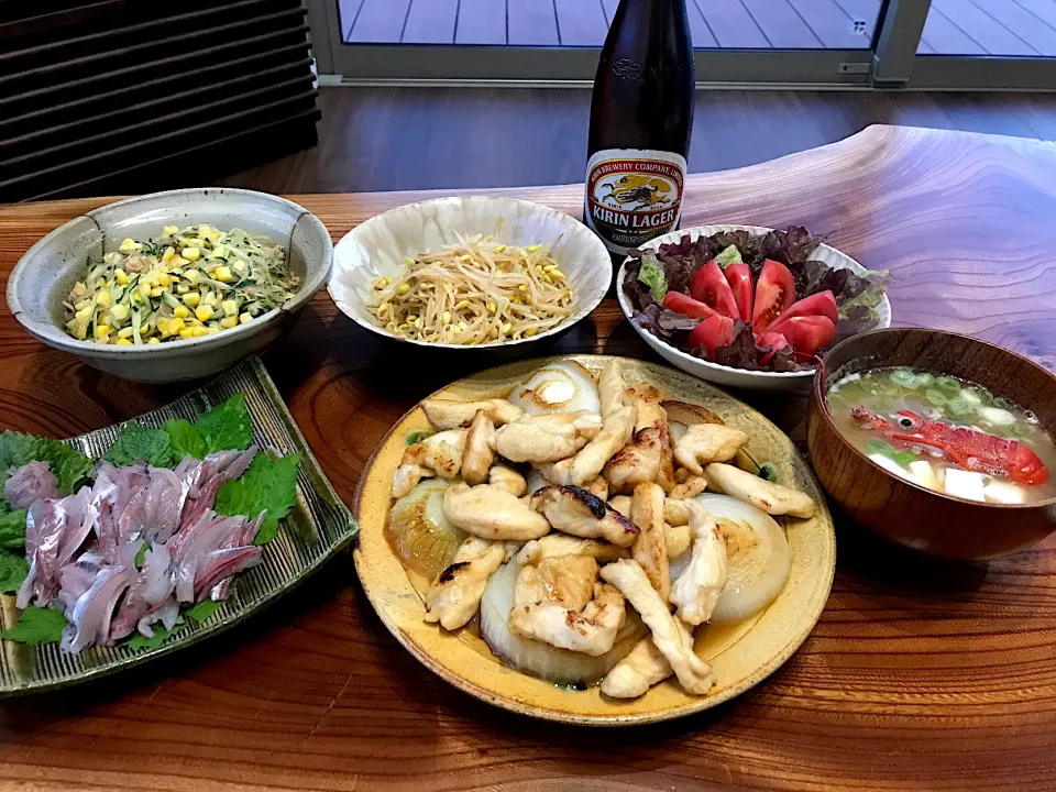 Snapdishの料理写真:2021.4.30 鯵のお刺身🍻🍻🍻|ゆみずさん