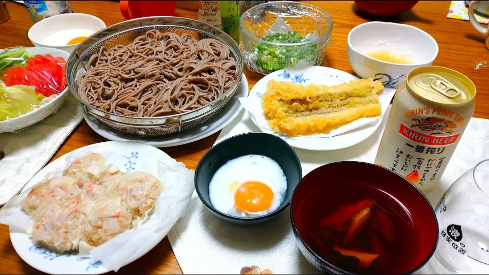 4/30の夕食🌃🍴
ざるそば&穴子の天ぷら|卯月さん