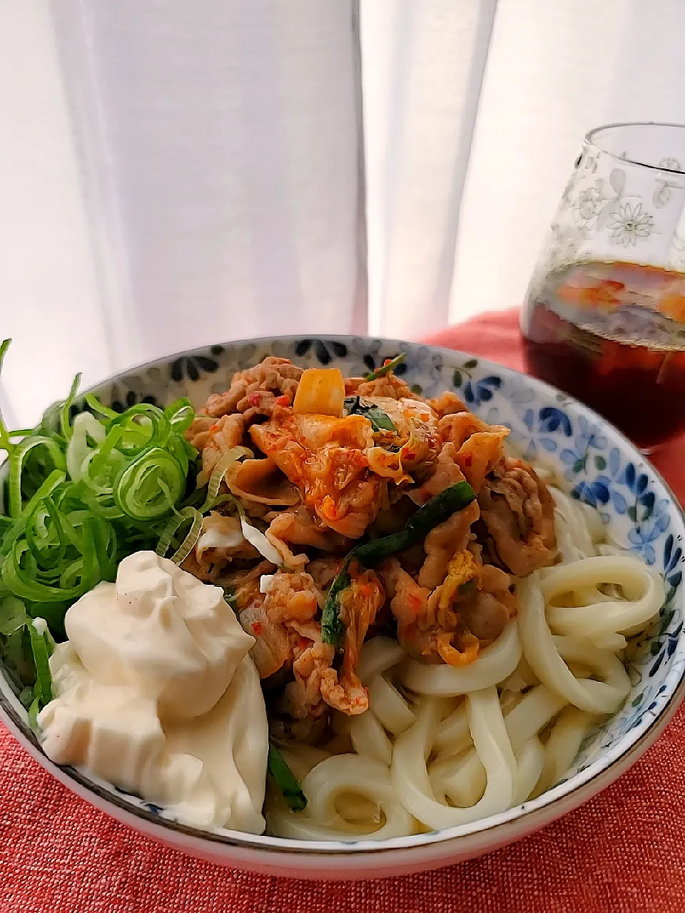 丸亀製麺流の
私流で豚キムチぶっかけうどん

旨み、辛み、ガツン、マヨ入り|みるくここあさん