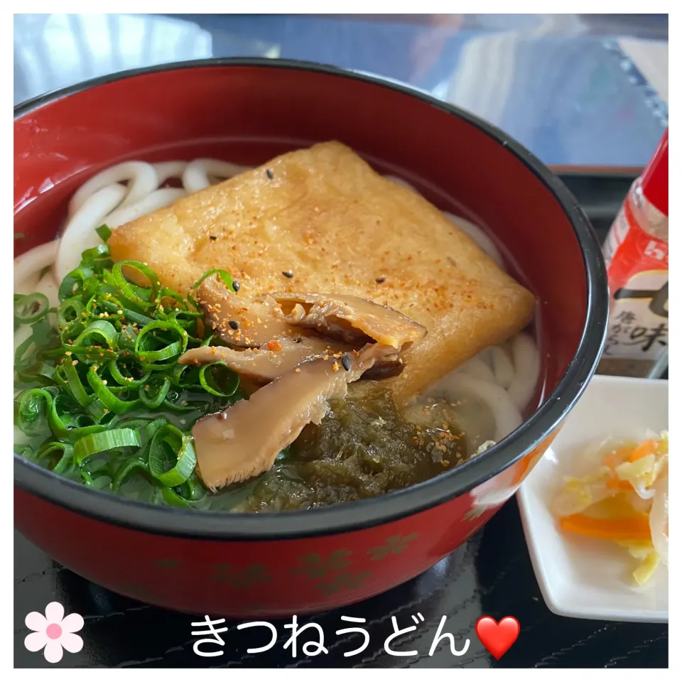 Snapdishの料理写真:きつねうどん❤️|いのっちさん