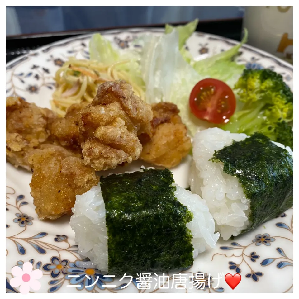 家族みんな大好き！ニンニク醤油唐揚げ❤️|いのっちさん