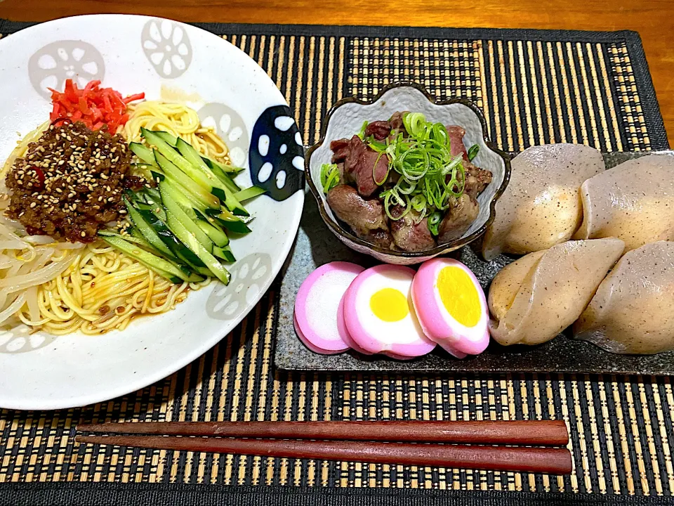 冷麺と田舎寿司(こんにゃくのおいなりさん風）|カジさん