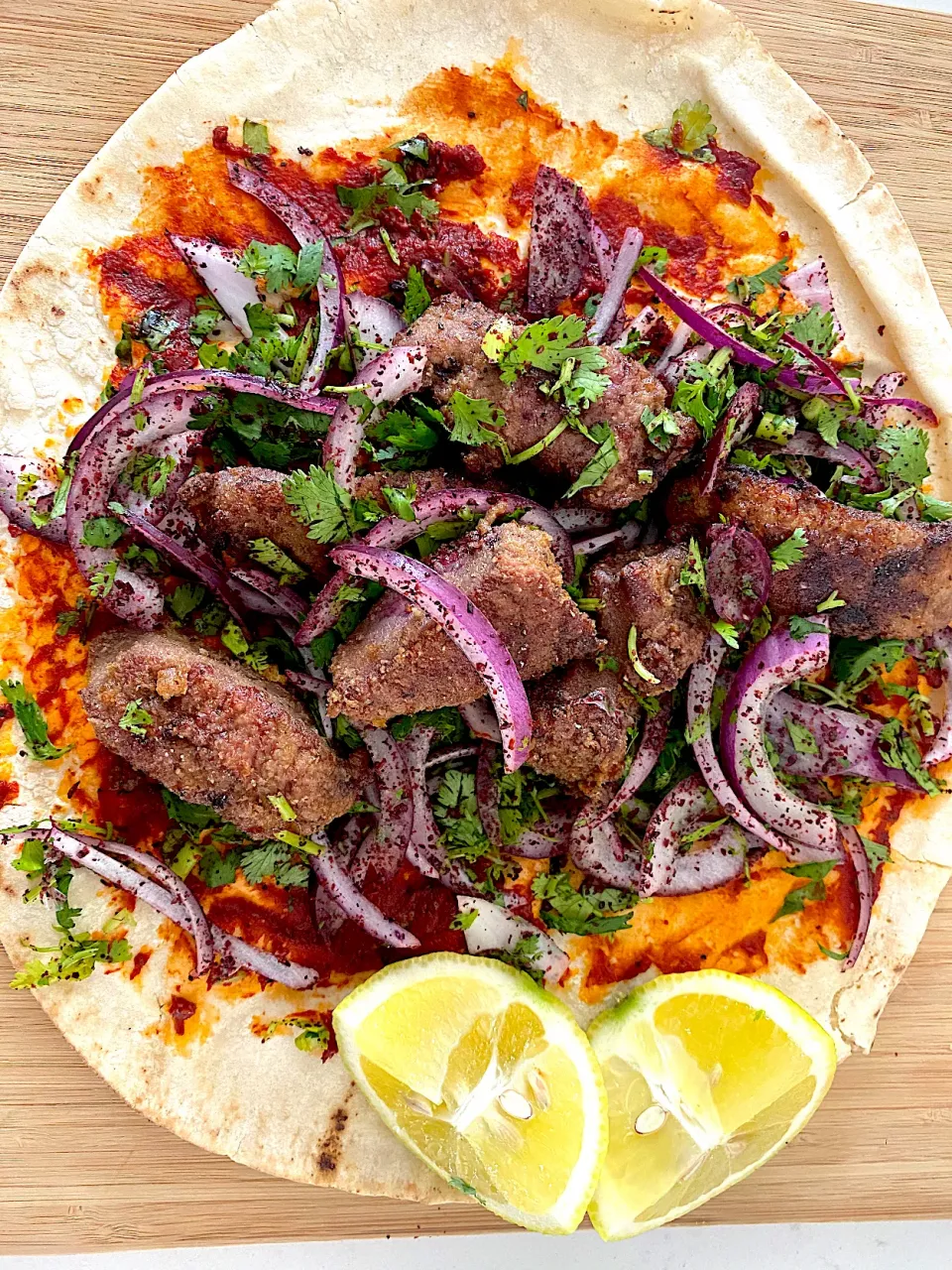 sauteed liver with red onion sumac 👌🏻 and some tomato paste sauce|lindaさん