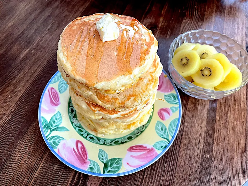 パンケーキタワー🥞|yummy tommyさん