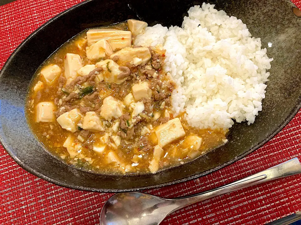 麻婆豆腐掛けご飯（カレー風）|Saoriさん