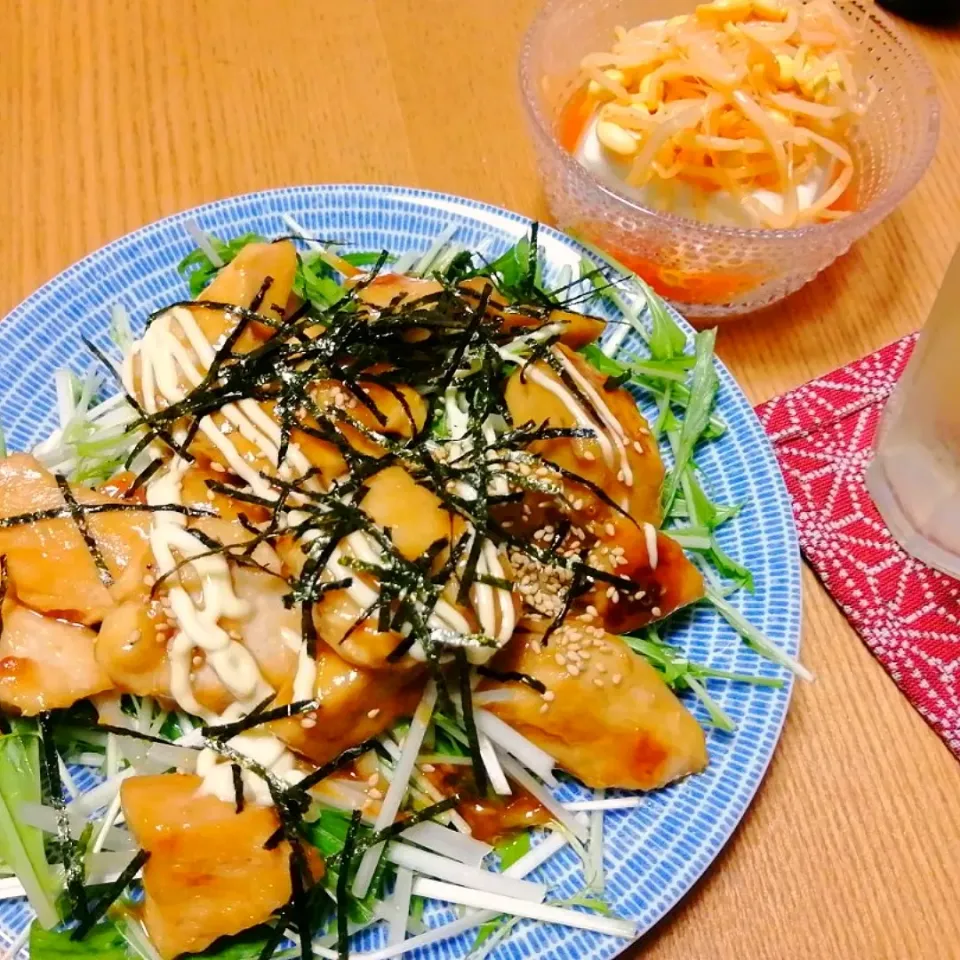 Snapdishの料理写真:鶏胸肉マヨ炒め 豆もやし豆腐|いちみさん