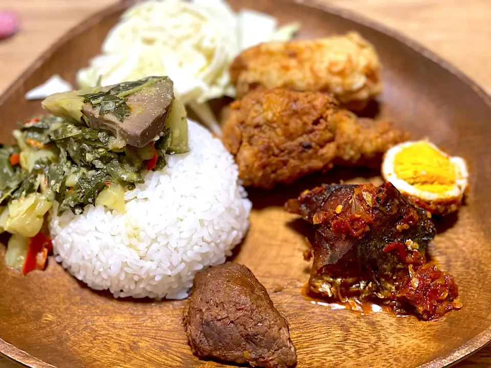 Nasi Campur|yeni kartikasariさん