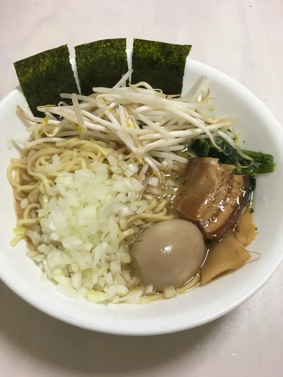 Snapdishの料理写真:横浜家系ラーメン|ももさん