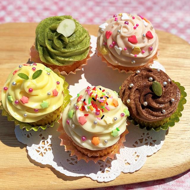 マシュマロクリームカップケーキ/マシュマロのエイワ 公式アカウント