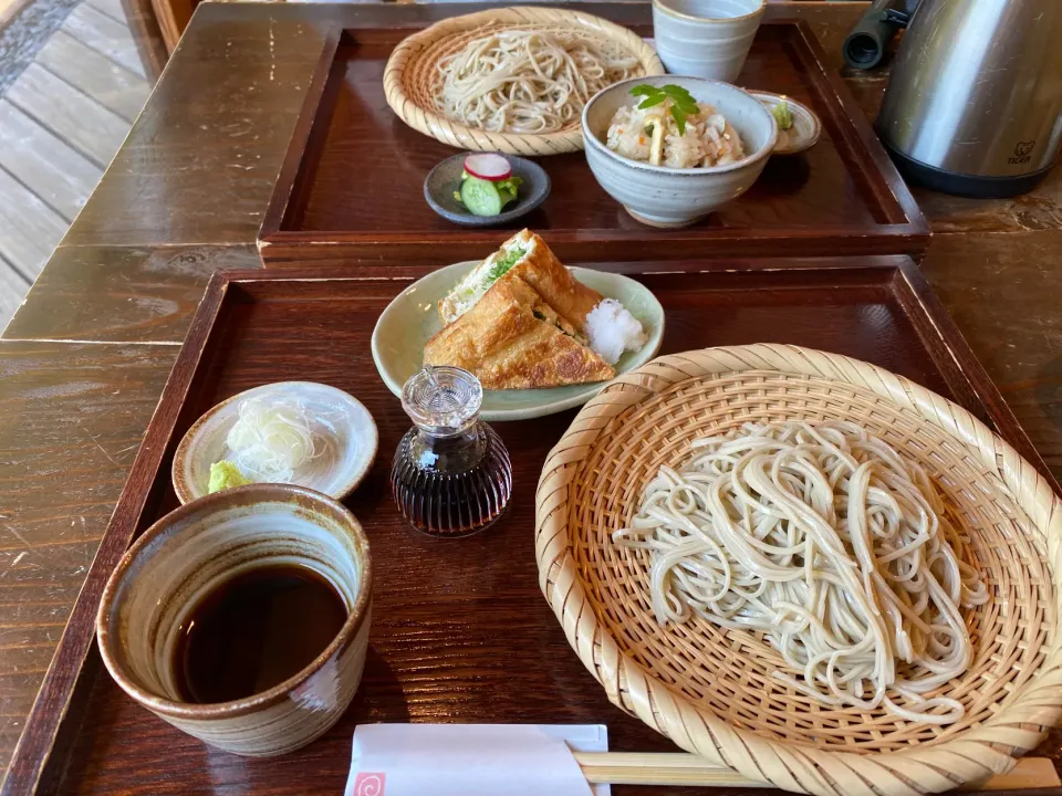 Snapdishの料理写真:ざるそば、しめじごはん、大和揚げ|buhizouさん