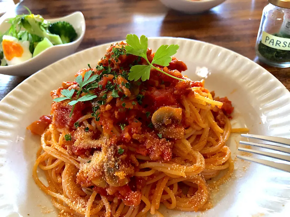 みったんさんの料理 イタリアンおかずの素でチキンのトマト煮|みきおさん