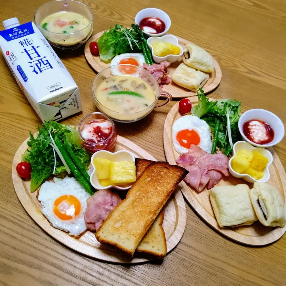 Snapdishの料理写真:『甘酒スープ　朝ごはん』|seri-chanさん