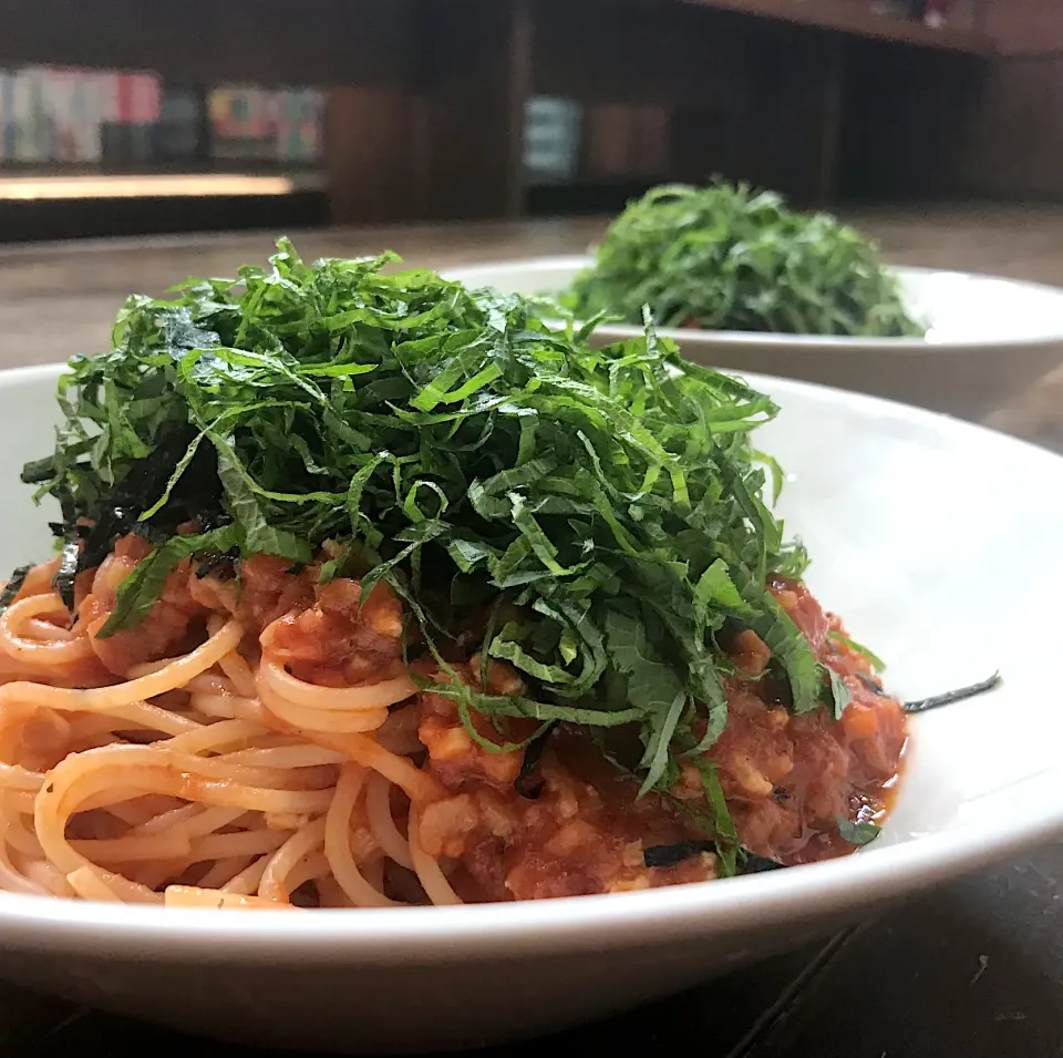 koji toyodaさんの料理 Kentaro Kayamaさんの料理 今日のまかない「鶏とゴボウのラグー」|koji toyodaさん