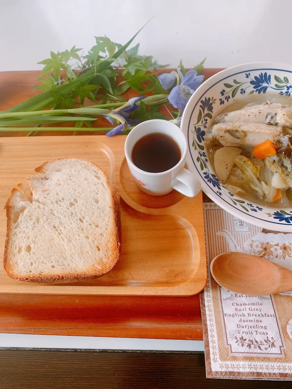 寒天パウダー入り食パンでランチ|花鳥　舞さん