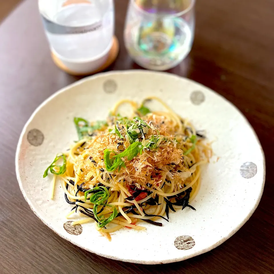 5/4お昼ご飯：梅ひじきパスタ|ななみんさん