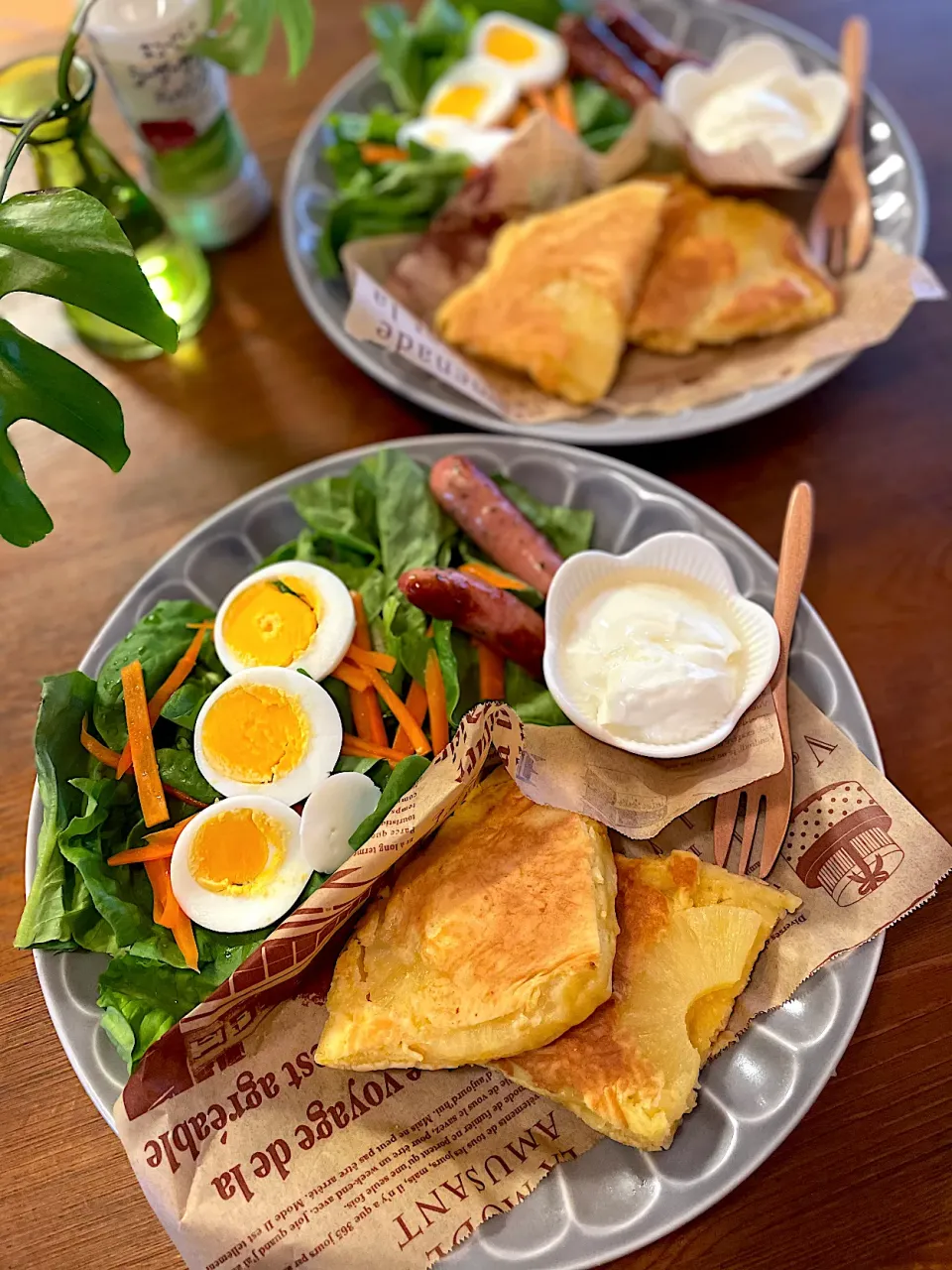 パイナップルのホットケーキ&サラダ|ＭＡＲＵＥ家の食卓さん