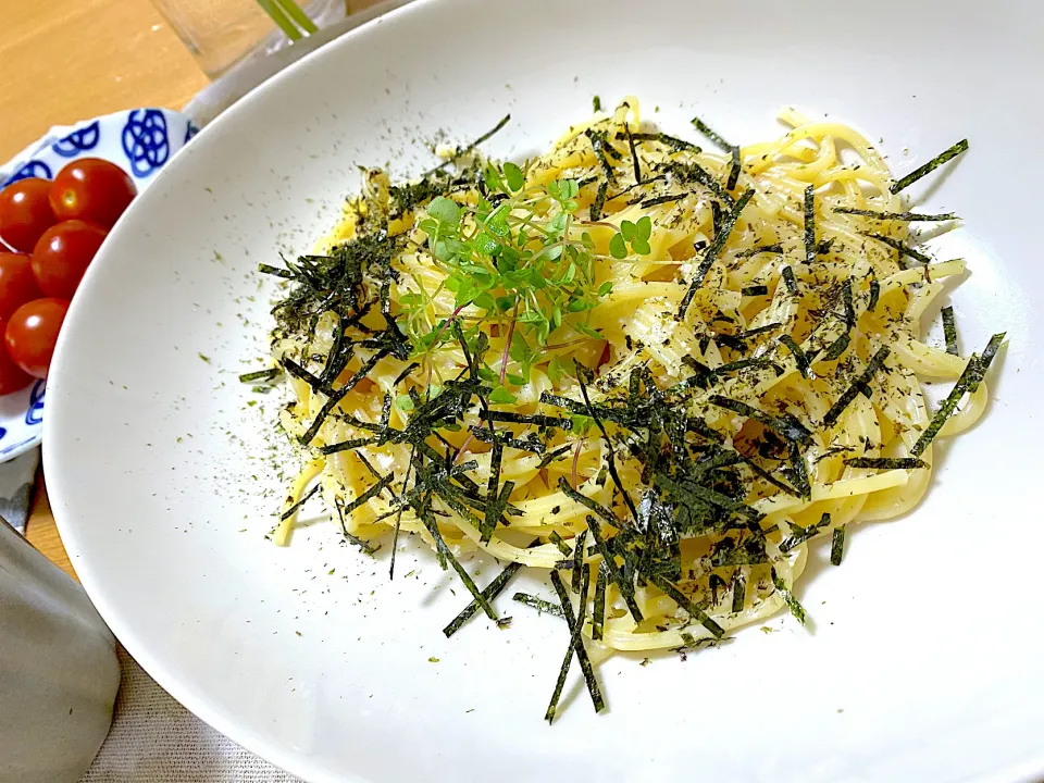 自家栽培の青紫蘇の芽で明太クリームパスタ🍝|1614さん