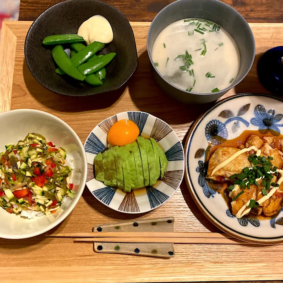 野菜のネバネバ丼、豆腐のテリマヨ焼き|なつこさん