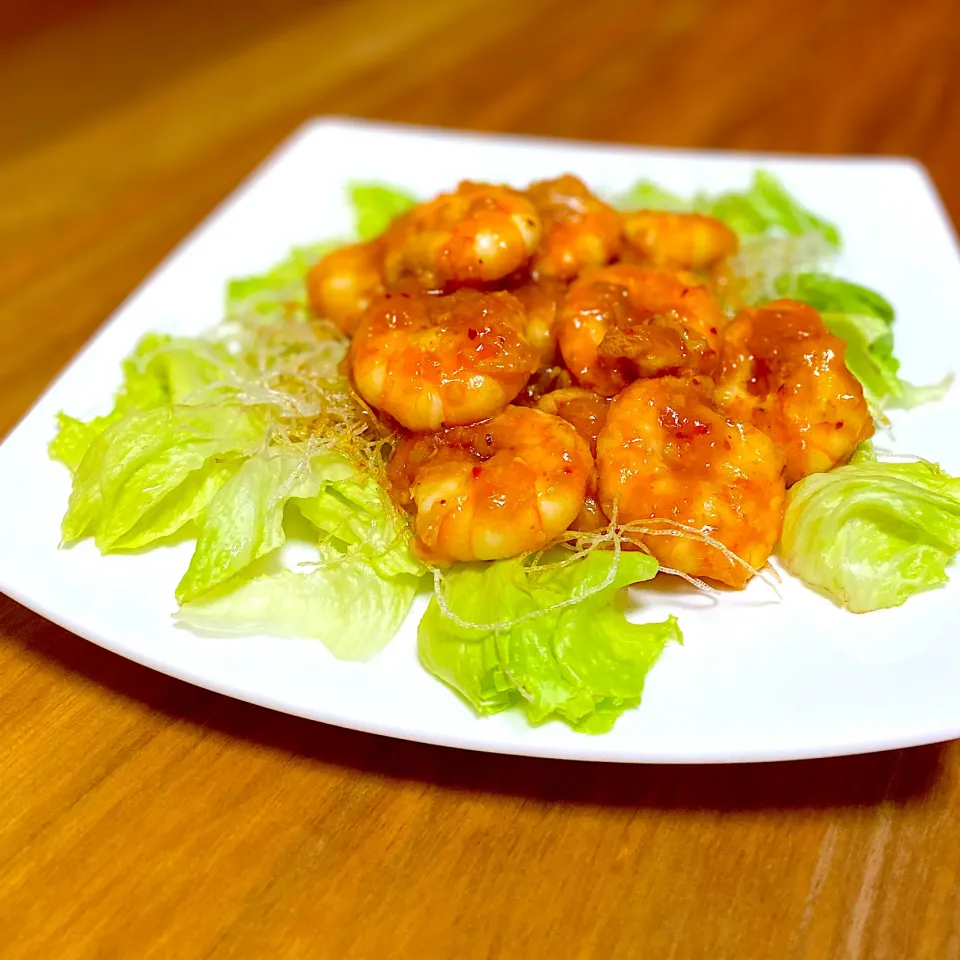 海老のチリソース🦐 エビチリって言うけど…正式名称『海老のチリソース炒め』やよな😁多分…知らんけど🤣|みかりんさん