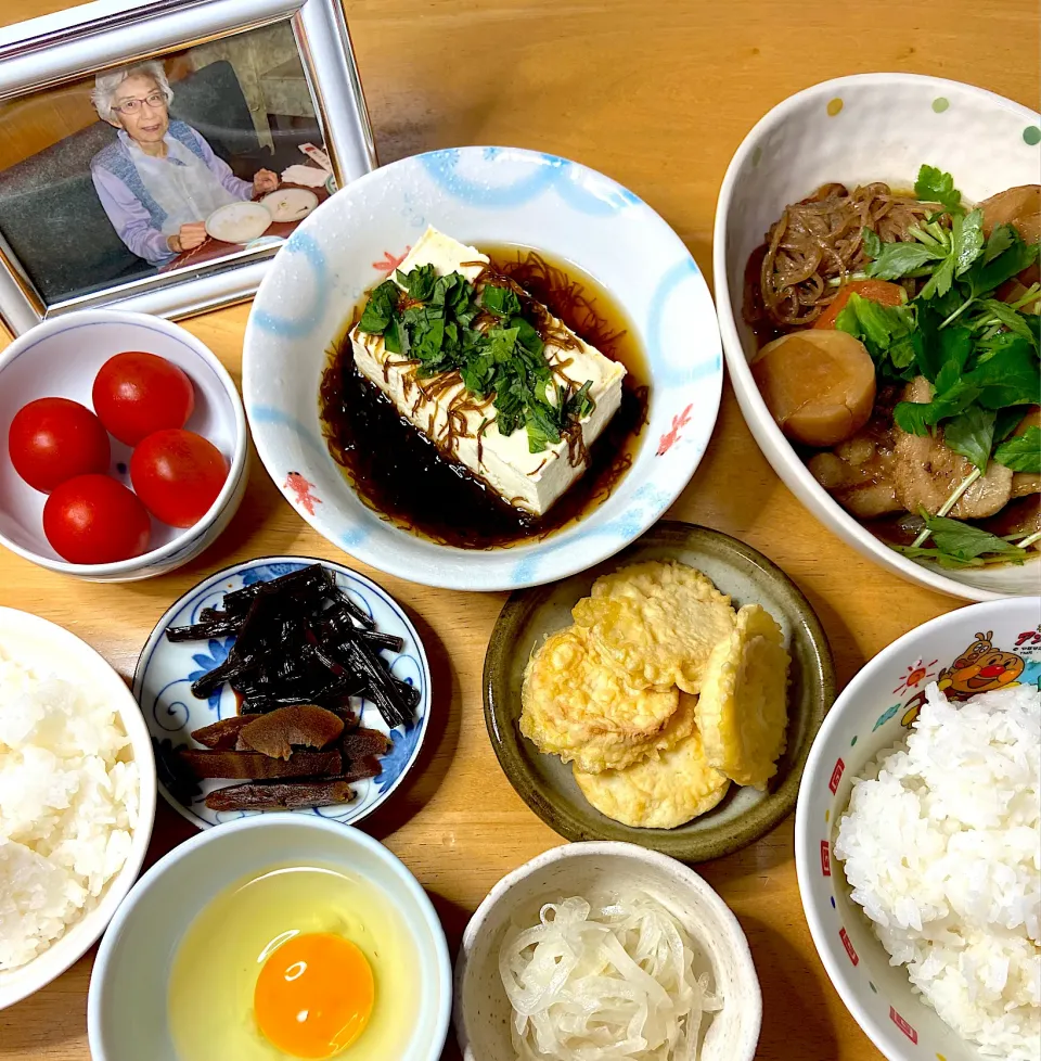 Snapdishの料理写真:肉じゃが💕|Makokoさん